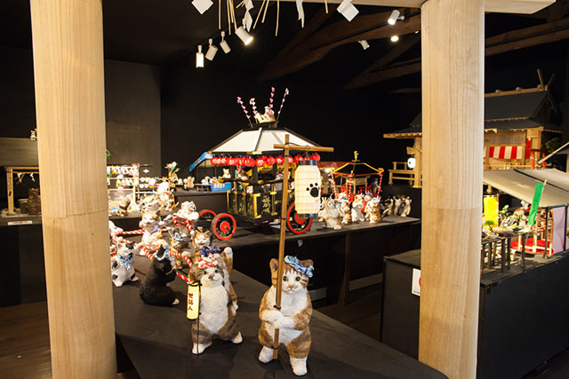 Cat Figurine Gallery at Kinomoto