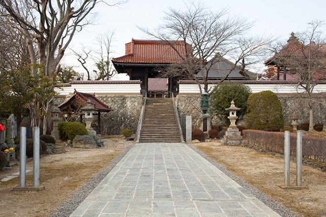 Nyohoji Temple