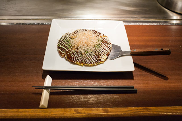 Kansai Soul Food: Okonomiyaki in Osaka