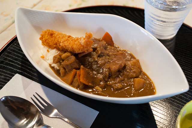 Tamanegi curry at I-Ai Cafe in Awaji City