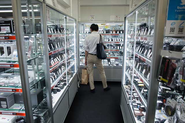 The Photographer’s Guide to Akihabara’s Camera Shops
