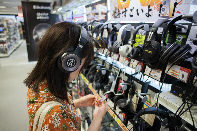Akihabara Guide: 10 Things to Do for Anime Fans, Gamers & Tech Lovers