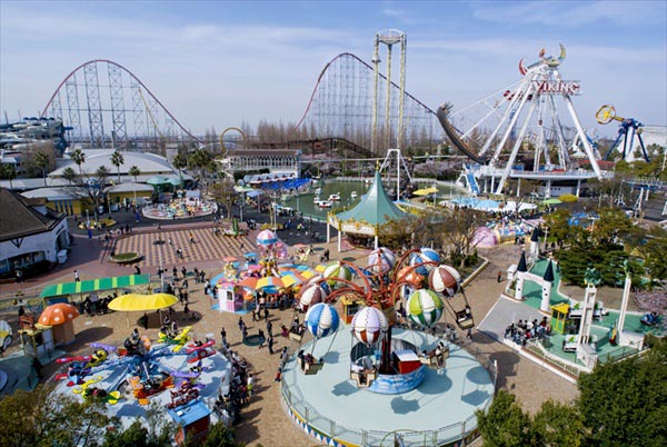 "Nagashima Spa Land" is the place to be if you're searching for some scream-inducing joyrides
