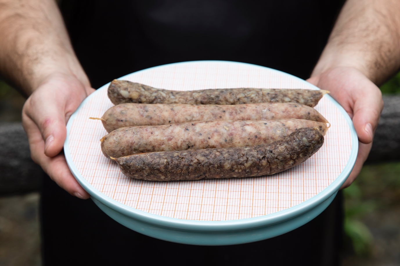 Fresh home-made sausages using organic Kumamoto Pork