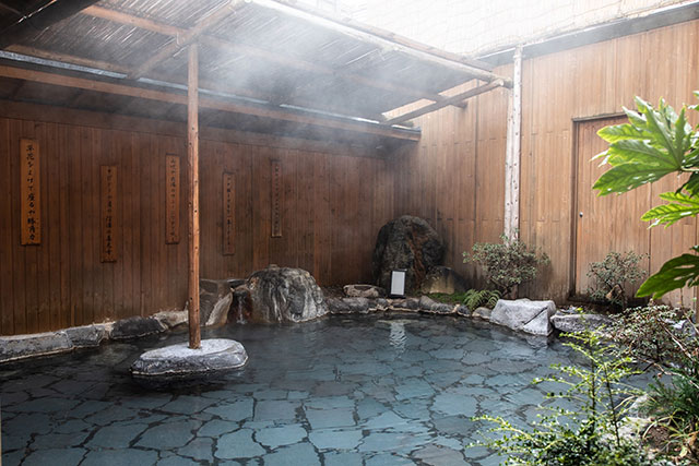 One of the many hot-spring bathes at Kokuya Ryokan in Shibu Onsen