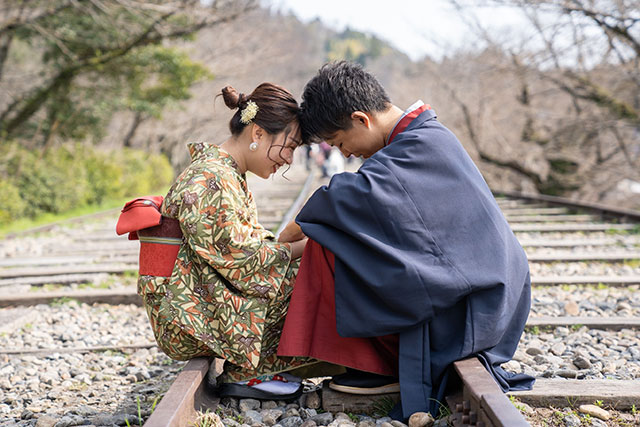 It’s not unusual to see couples like this posing for shots to mark their trip to Kyoto by