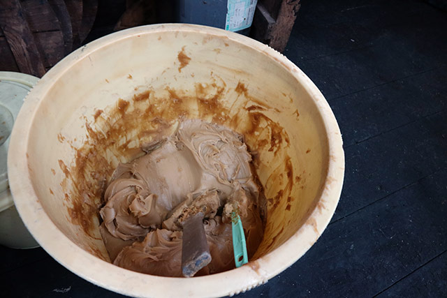 ちなみに食べても大丈夫だそう。もち米とぬかですもんね