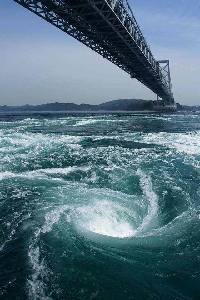 yo-ho！気分はパイレーツ＆hearts; 海賊船（？）で「世界一のうず潮