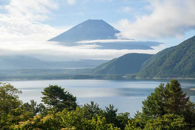 The Most Scenic Lakes in Japan