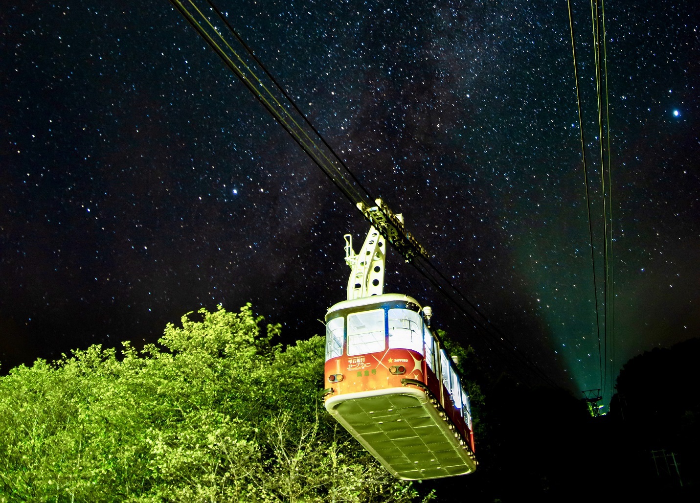 Gaze at stunning starry skies from 730 m above ground from the Shizukuishi Galaxy Ropeway- now open